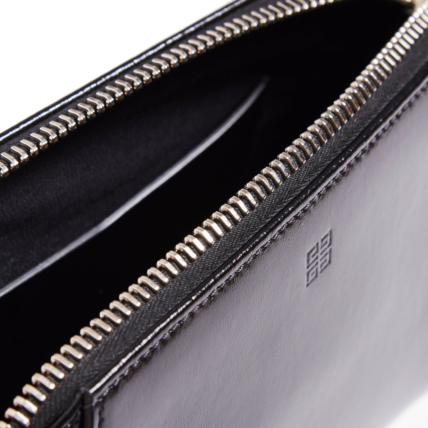 GIVENCHY Box Calfskin XS Antigona Black