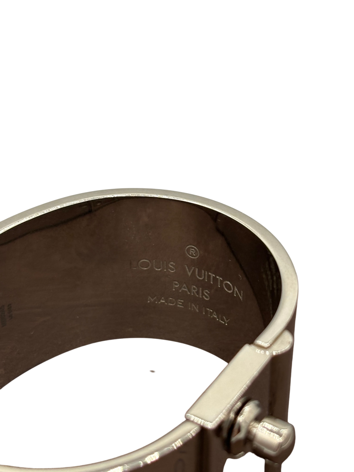 LOUIS VUITTON Silver Cuff with chain