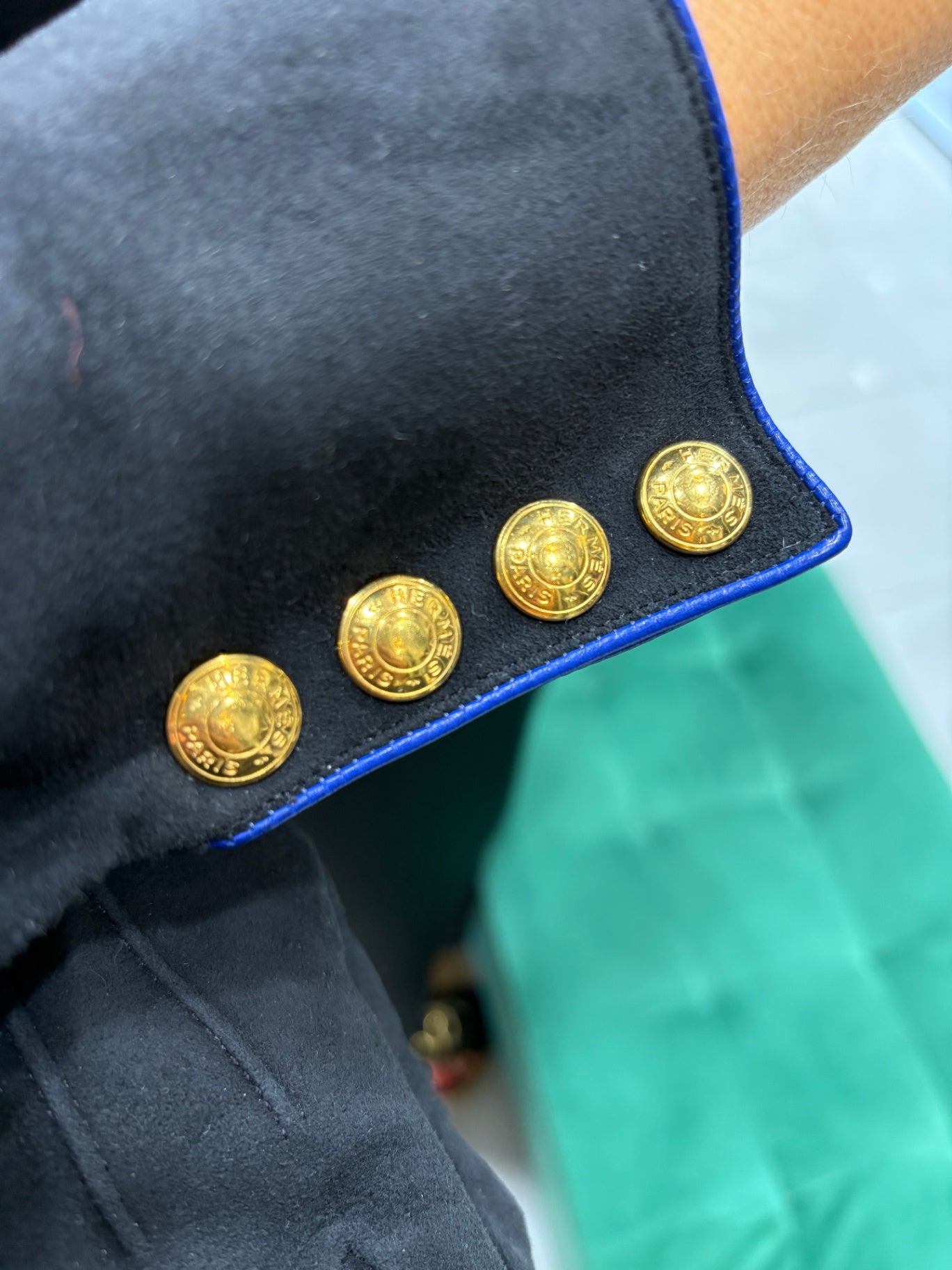 HERMES Suede Gloves