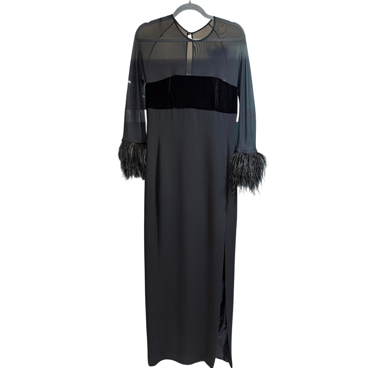 CARLA ZAMPATTI Blk Long feather dress size 6