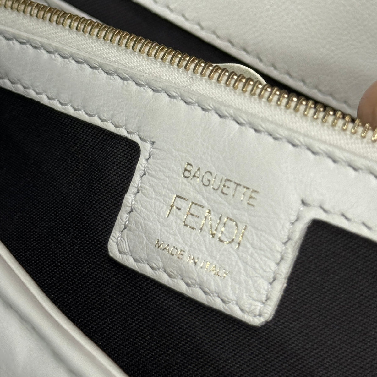 FENDI Baguette Leather Bag - White