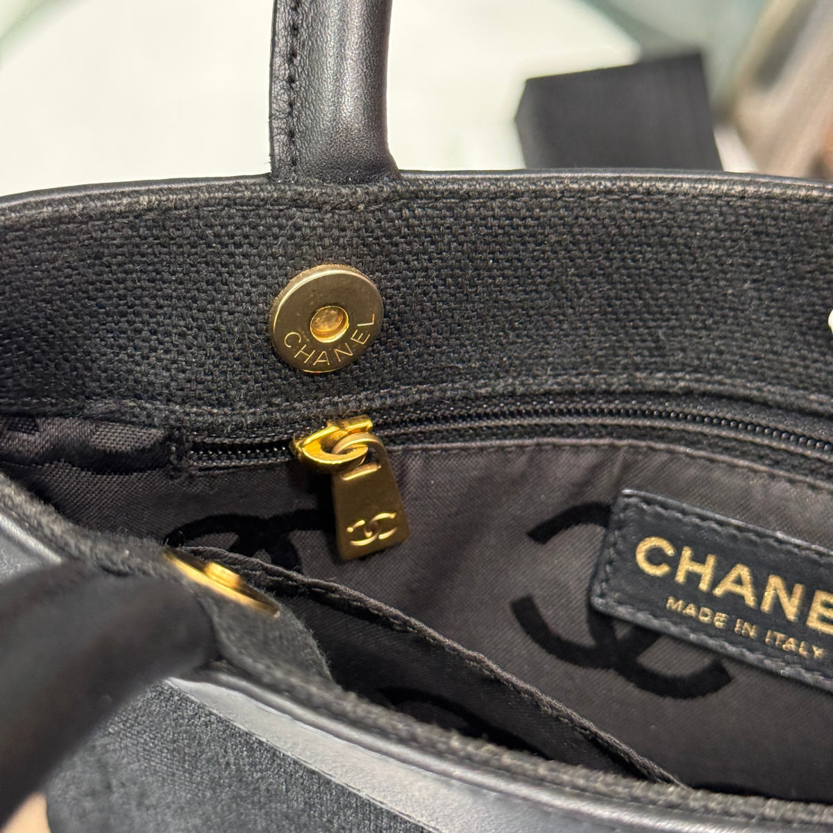 CHANEL Vintage Mini CC Canvas Tote -Black
