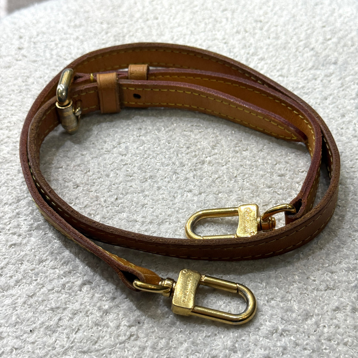 LOUIS VUITTON Vintage Ellipse PM Monogram