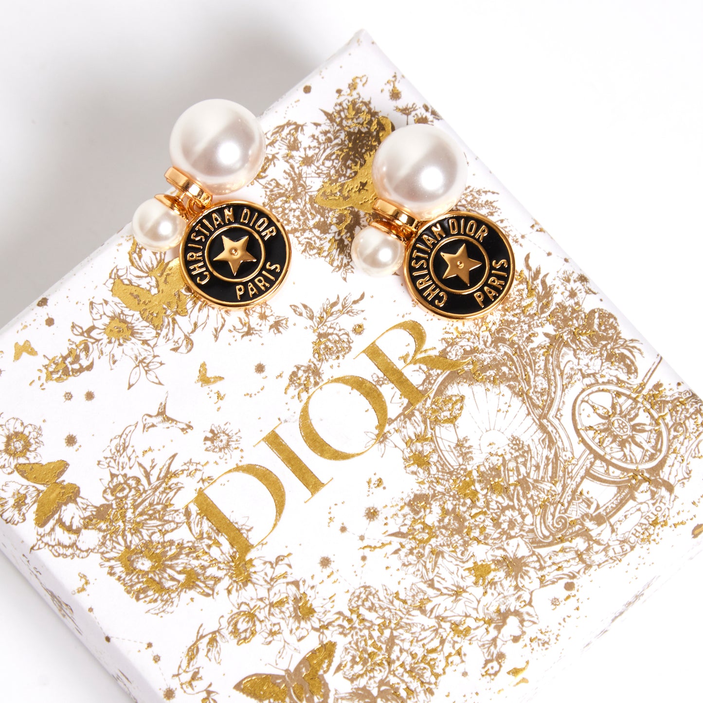 DIOR