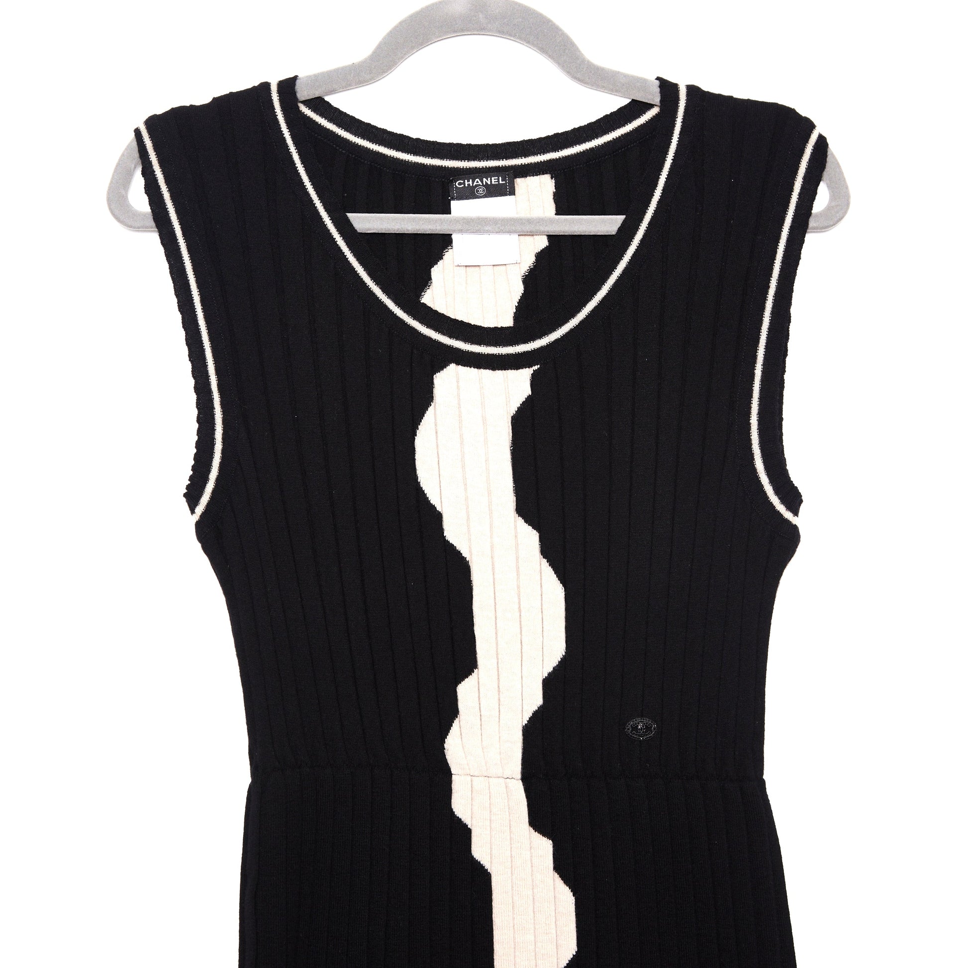 CHANEL Black and White Knit Dress 36