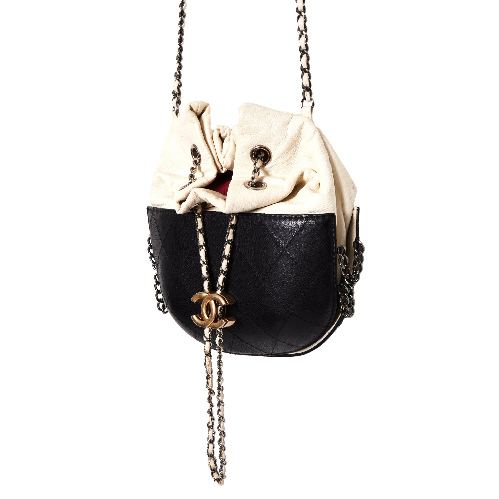 CHANEL Gabrielle Bucket leather crossbody bag