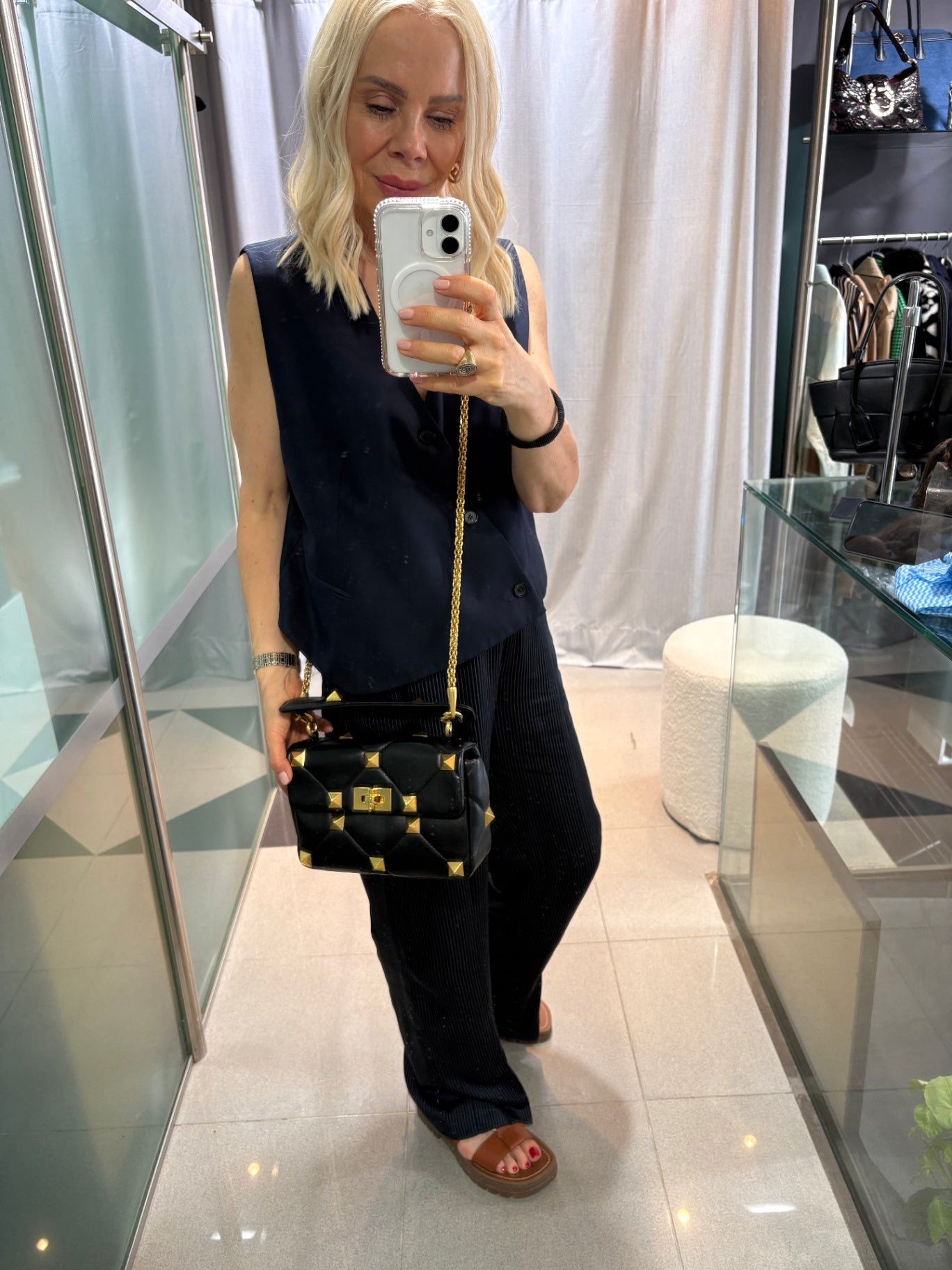 VALENTINO GARAVINI Blk/Gold Roman stud bag