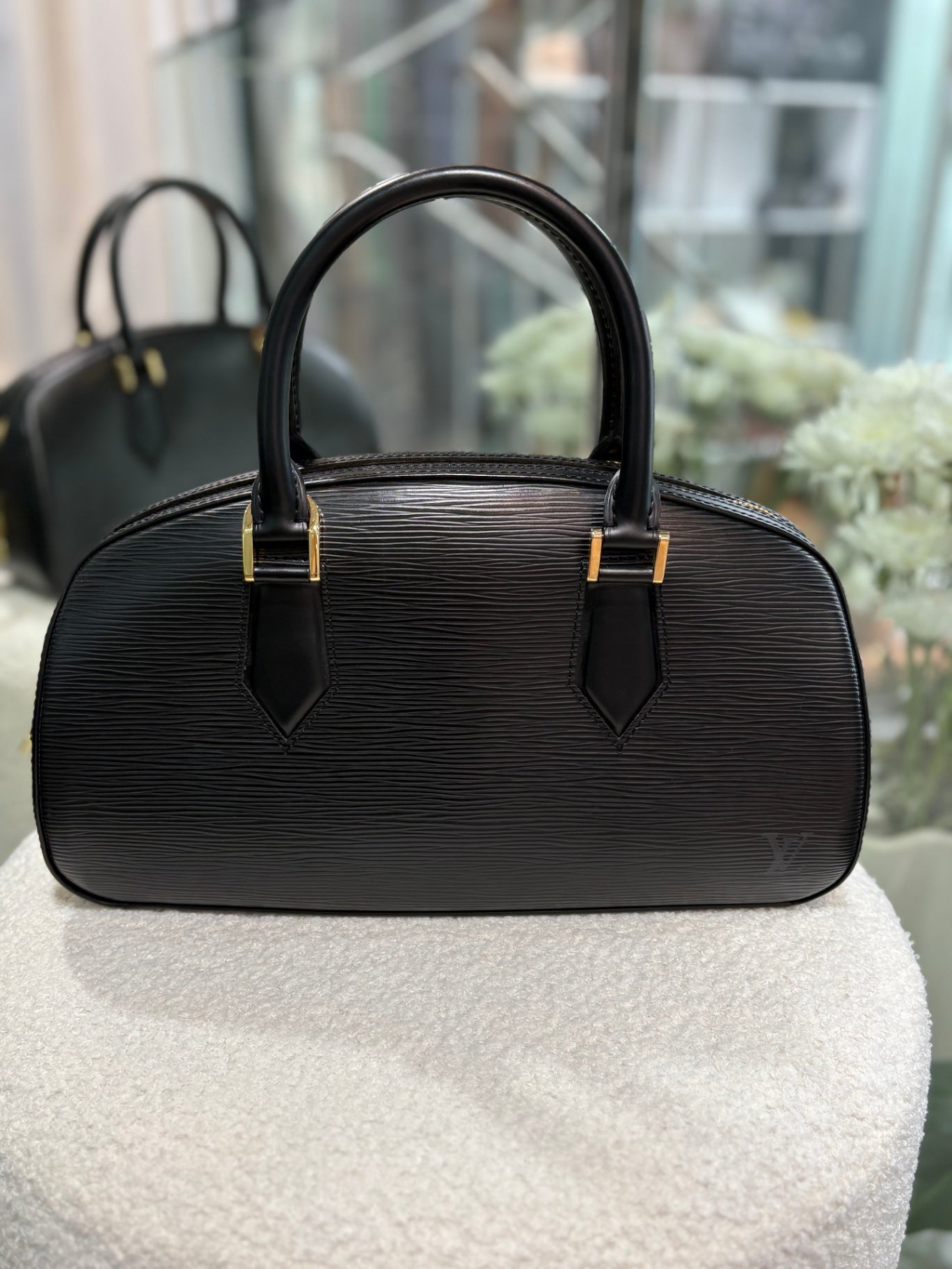 LOUIS VUITTON Epi Jasmin bag