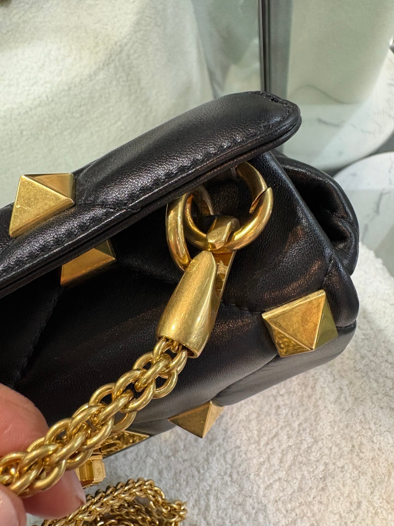 VALENTINO GARAVINI Blk/Gold Roman stud bag