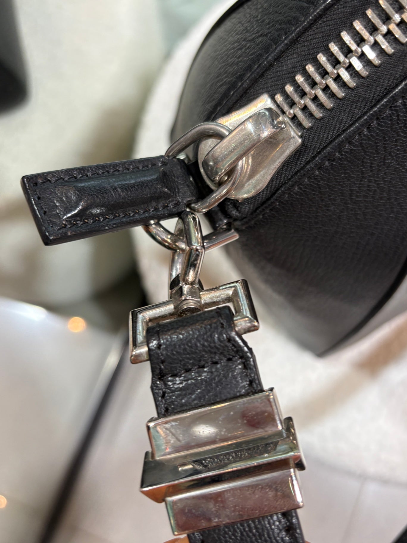 GIVENCHY ANTIGONA - Small