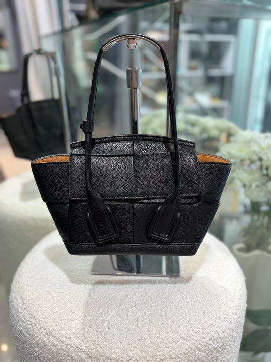 BOTTEGA VENETA Arco mini black