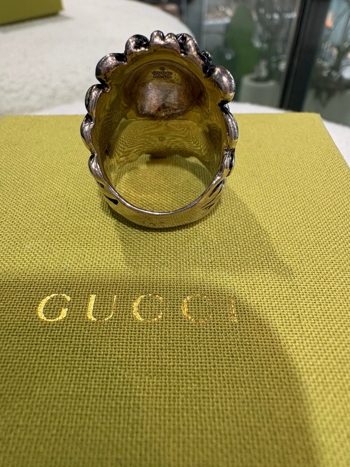 Gucci Lion Head Ring with Onyx