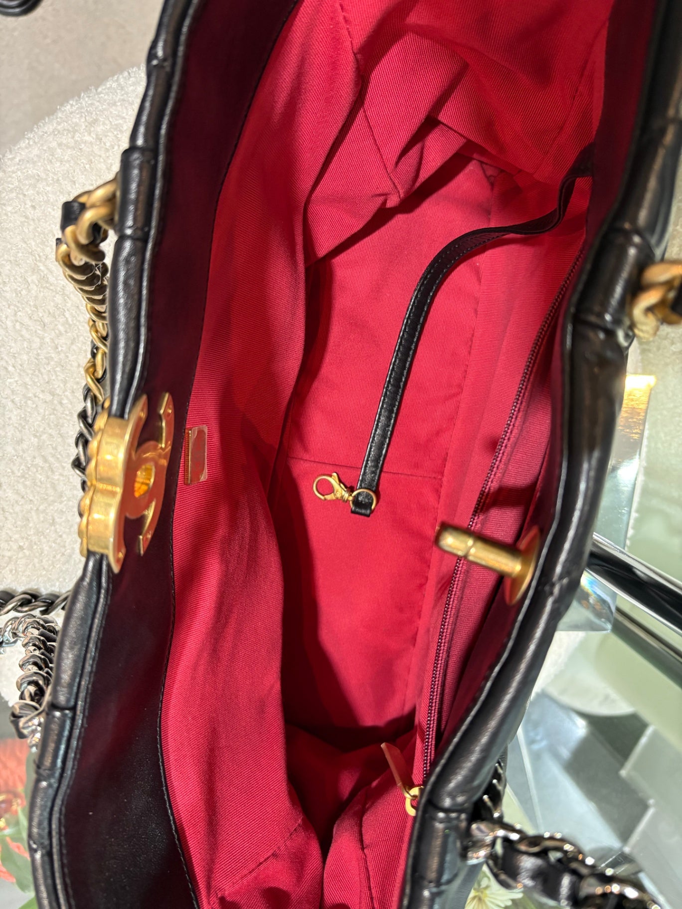 CHANEL 19 Quilted Leather chain tote - Medium