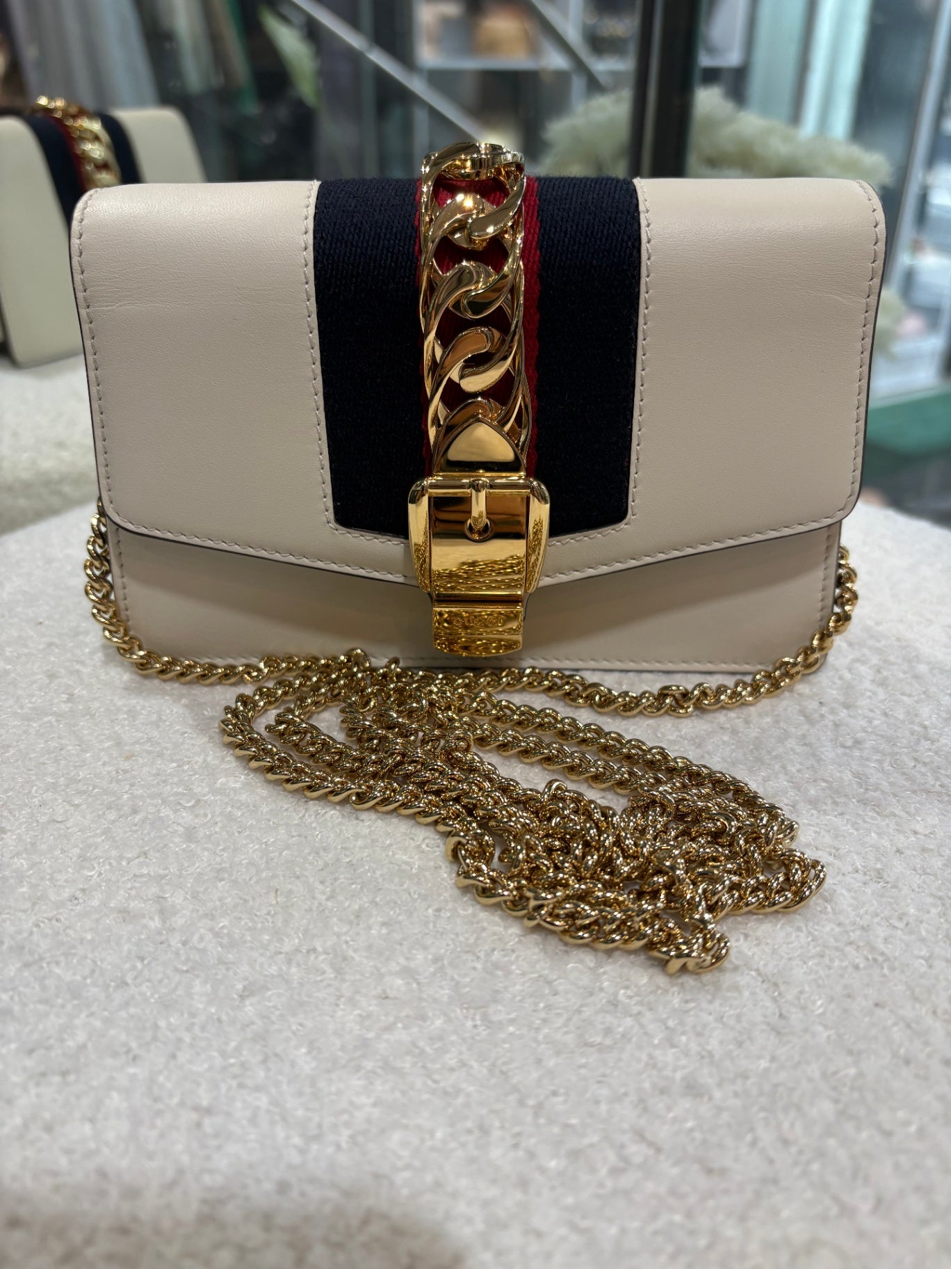 GUCCI SYLVIE Super Mini leather bag with chain