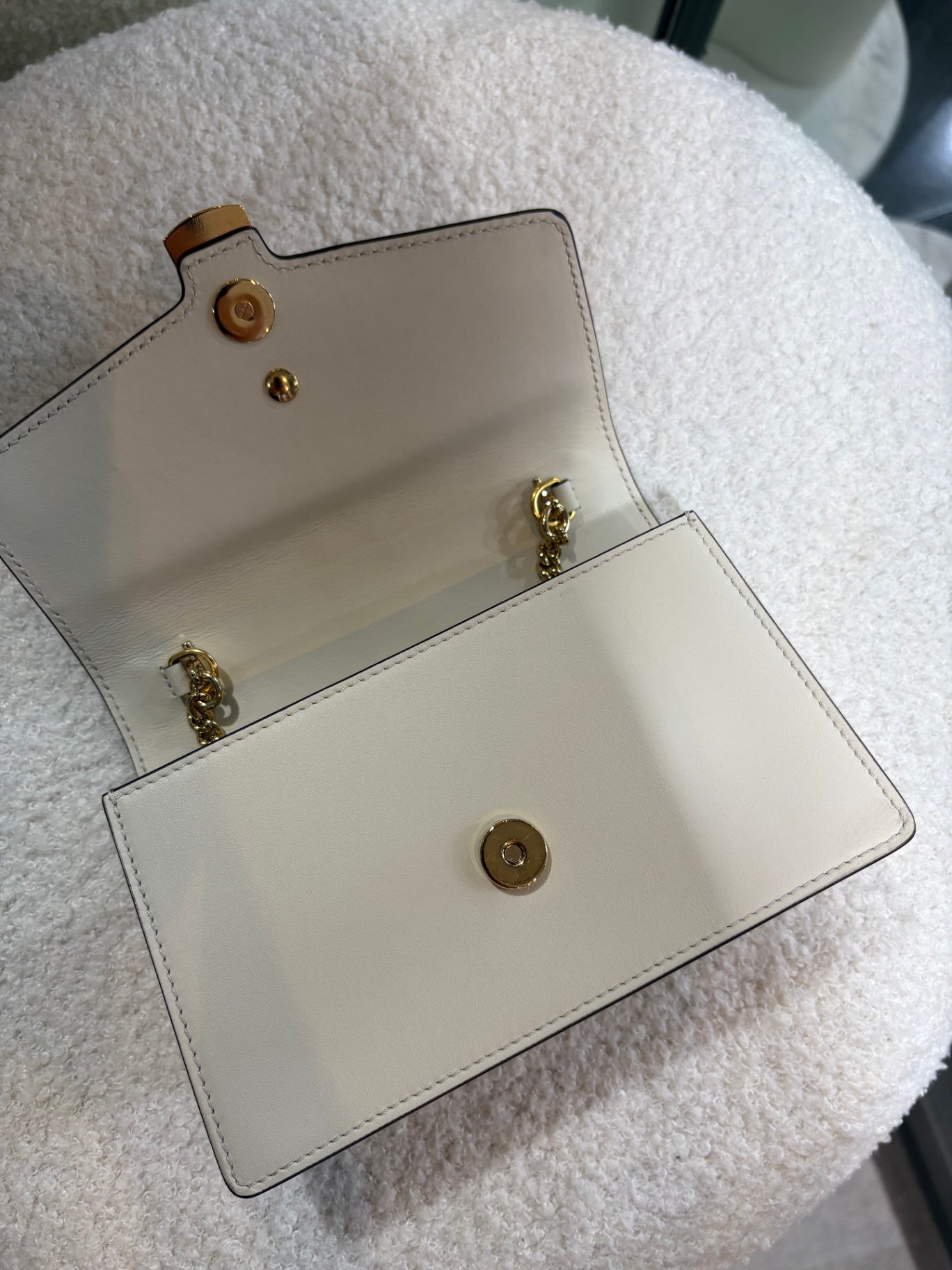 GUCCI SYLVIE Super Mini leather bag with chain