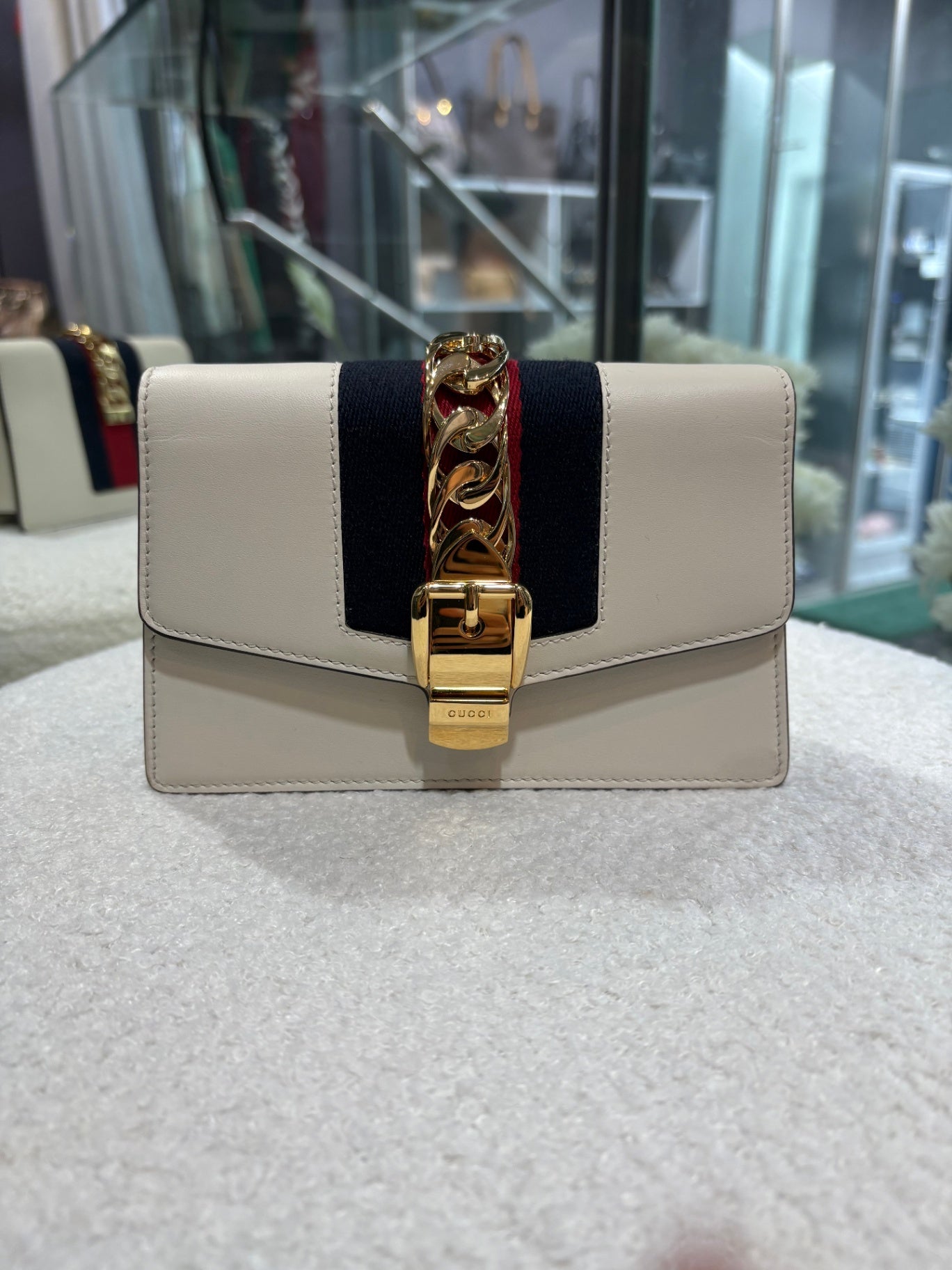 GUCCI SYLVIE Super Mini leather bag with chain