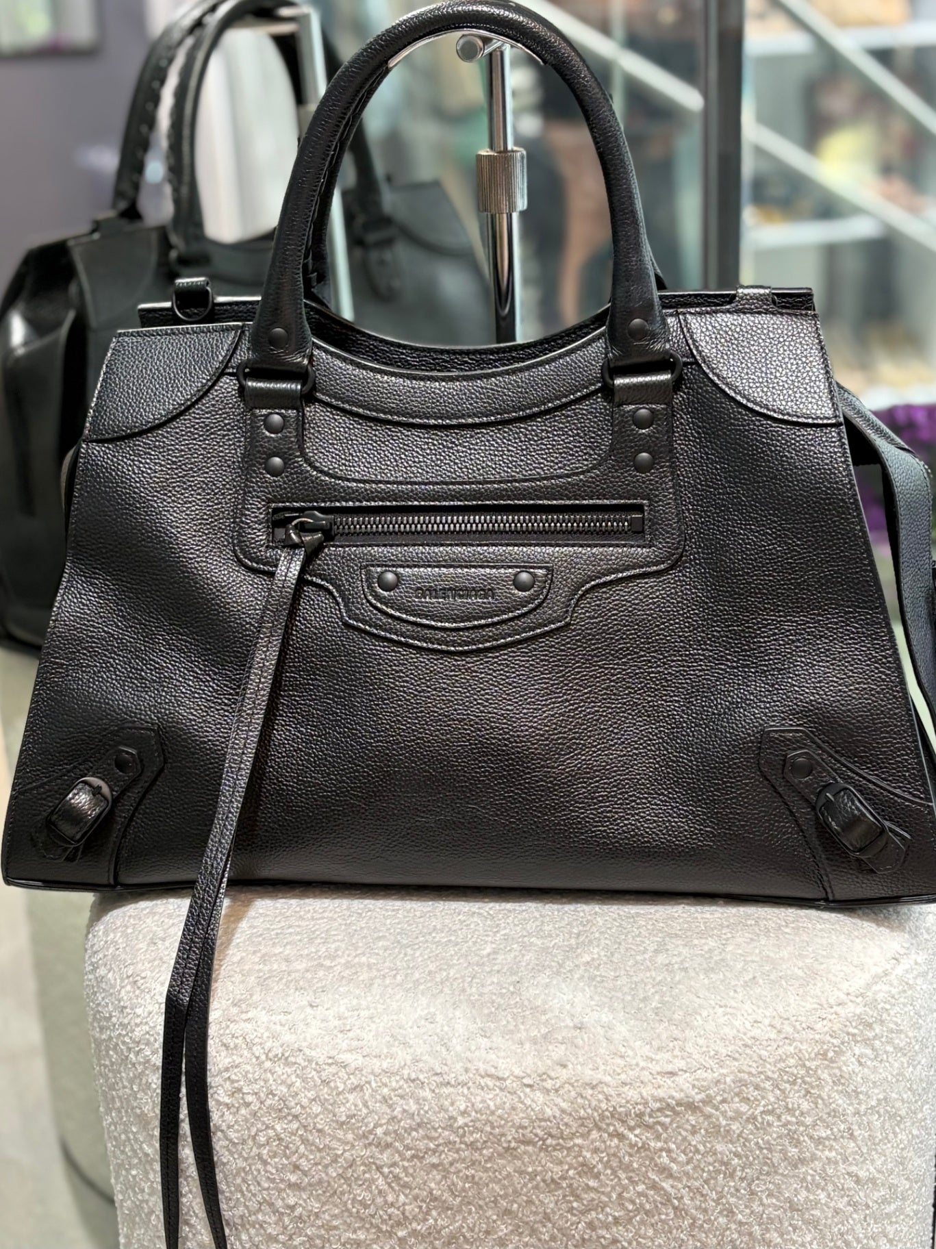 BALENCIAGA Black Neo Classic City Handbag