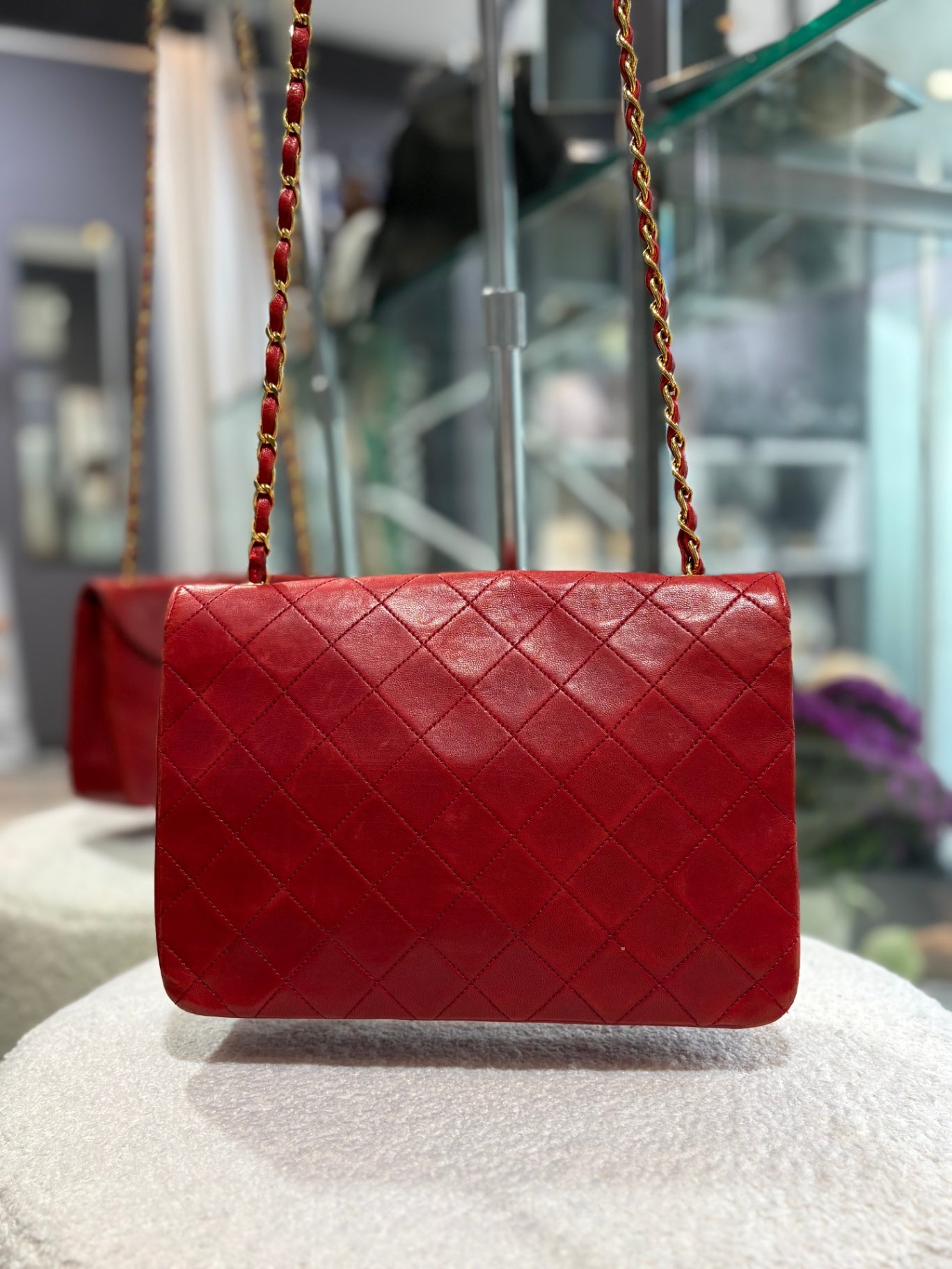 CHANEL Vintage Classic Flap - Red