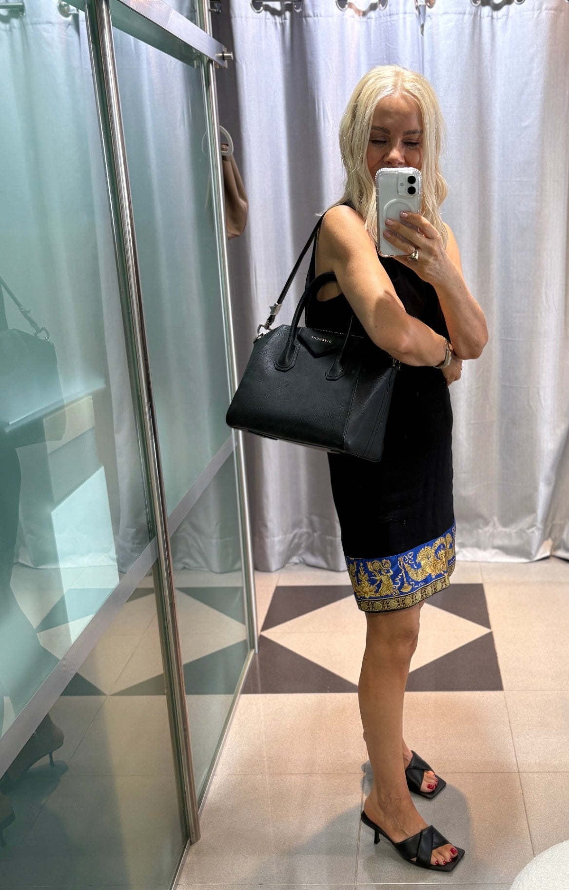 GIVENCHY ANTIGONA - Small