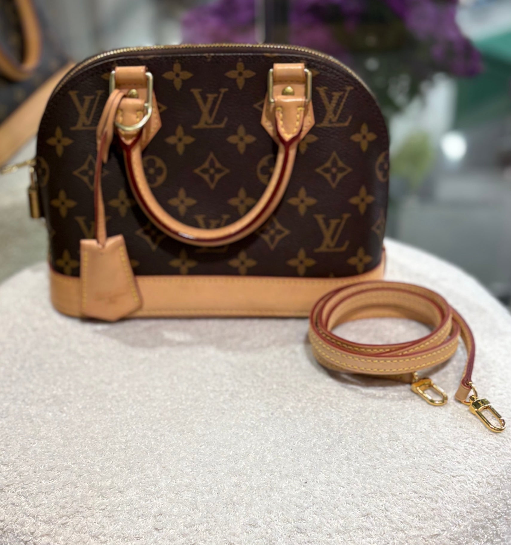LOUIS VUITTON ALMA BB Mini with strap