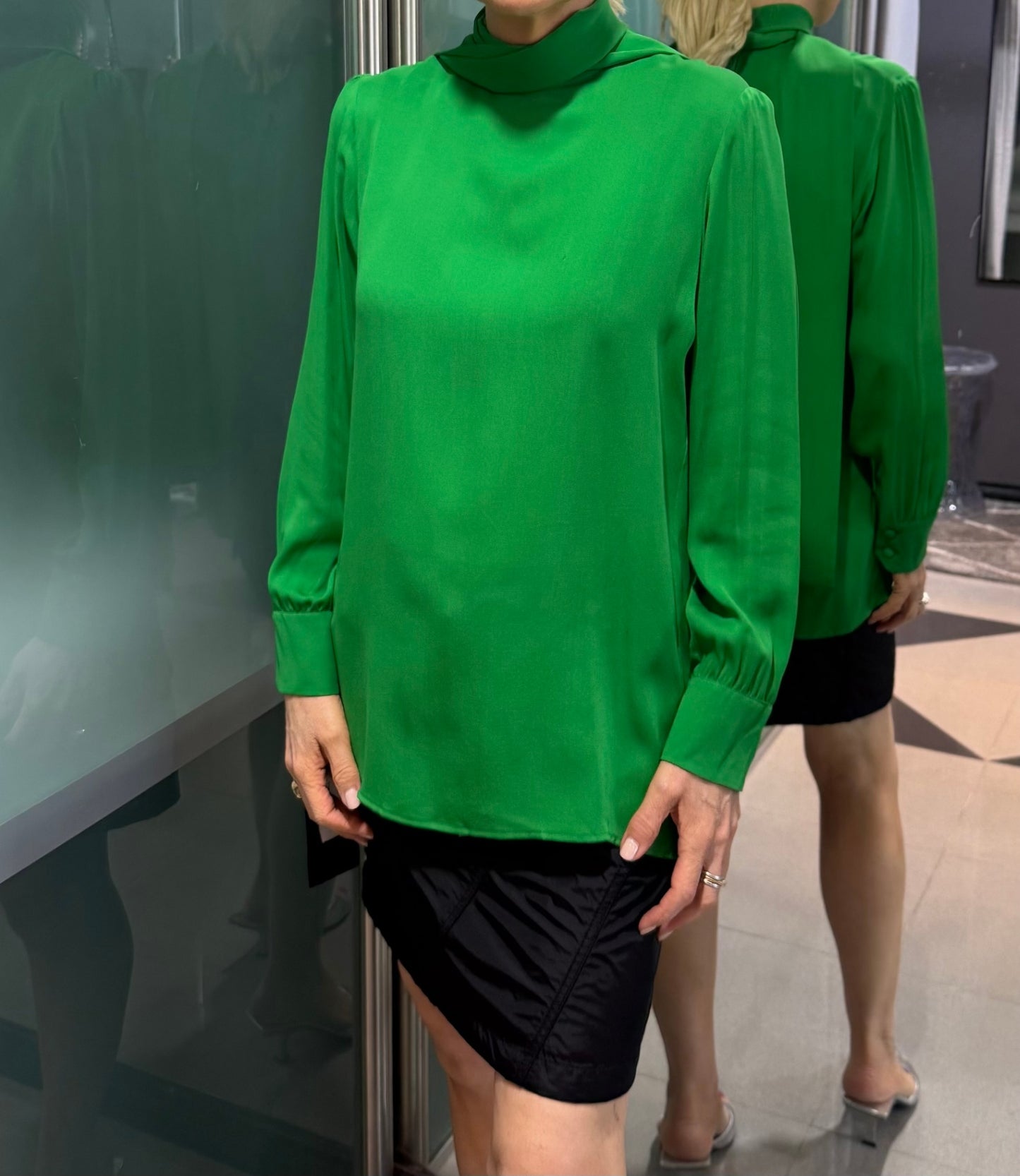 GUCCI Green silk shirt size 38