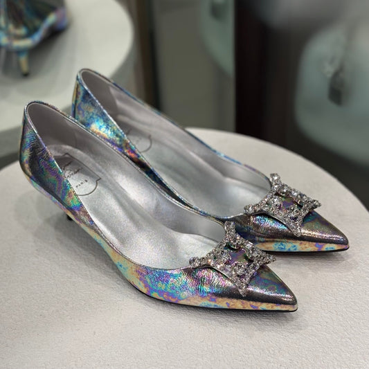 ROGER VIVIER Crystal pumps size 37.5 (B)