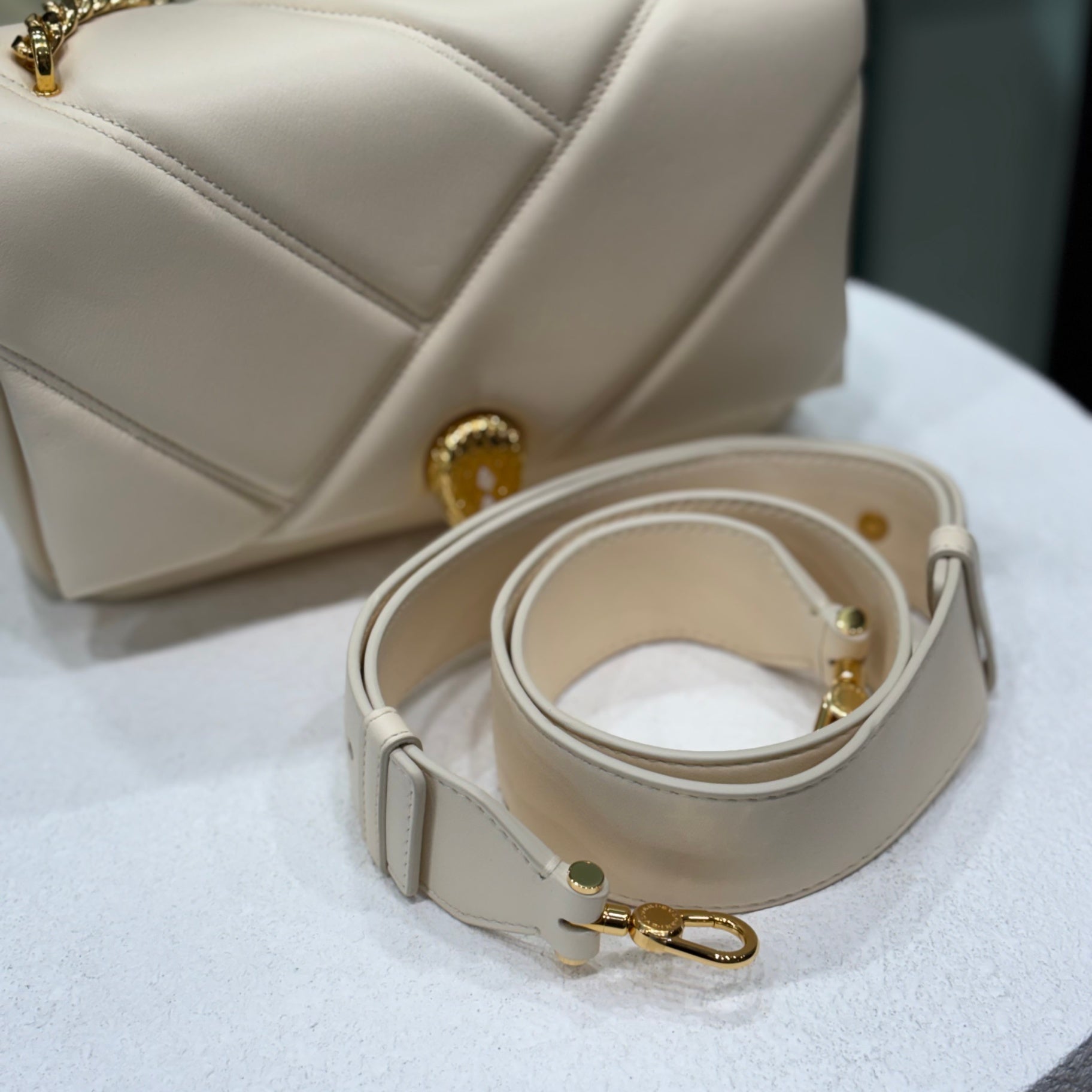 BVLGARI Serpenti Cabochon Gold Chain Beige Bag
