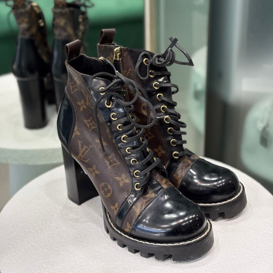 LOUIS VUITTON Monogram Boots Size 41