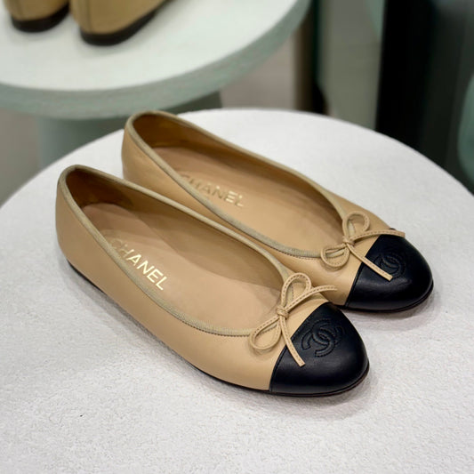 CHANEL Ballet Flats Size 37