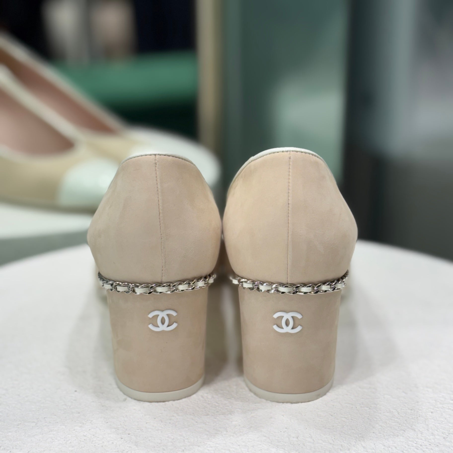 CHANEL Nude Heels Size 40