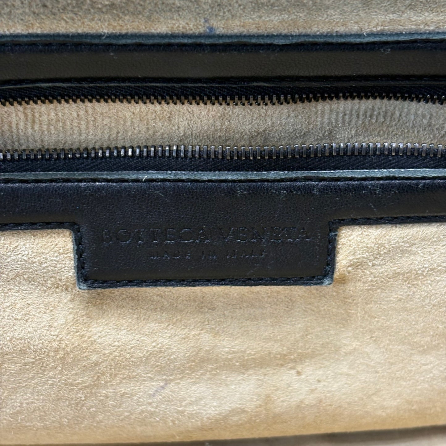 BOTTEGA VENETA Black East West Intrecciato