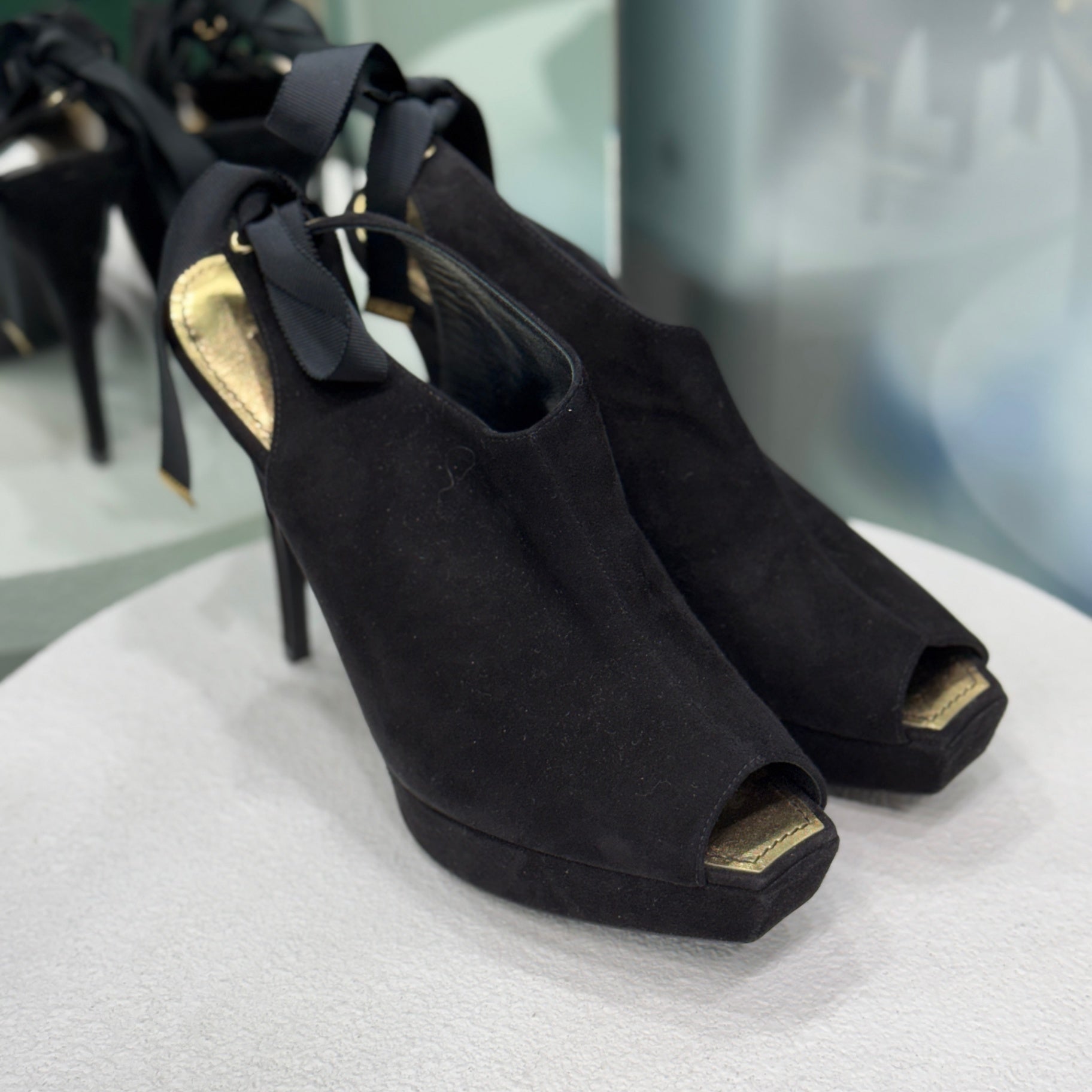 LOUIS VUITTON Black Suede Peep Toe Pumps Size 40