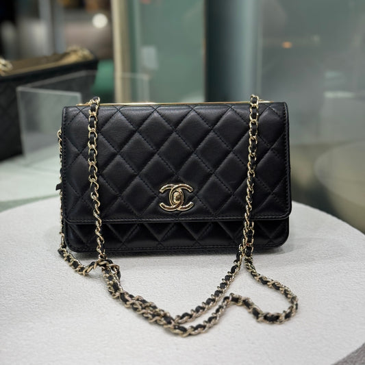 CHANEL Classic WOC 