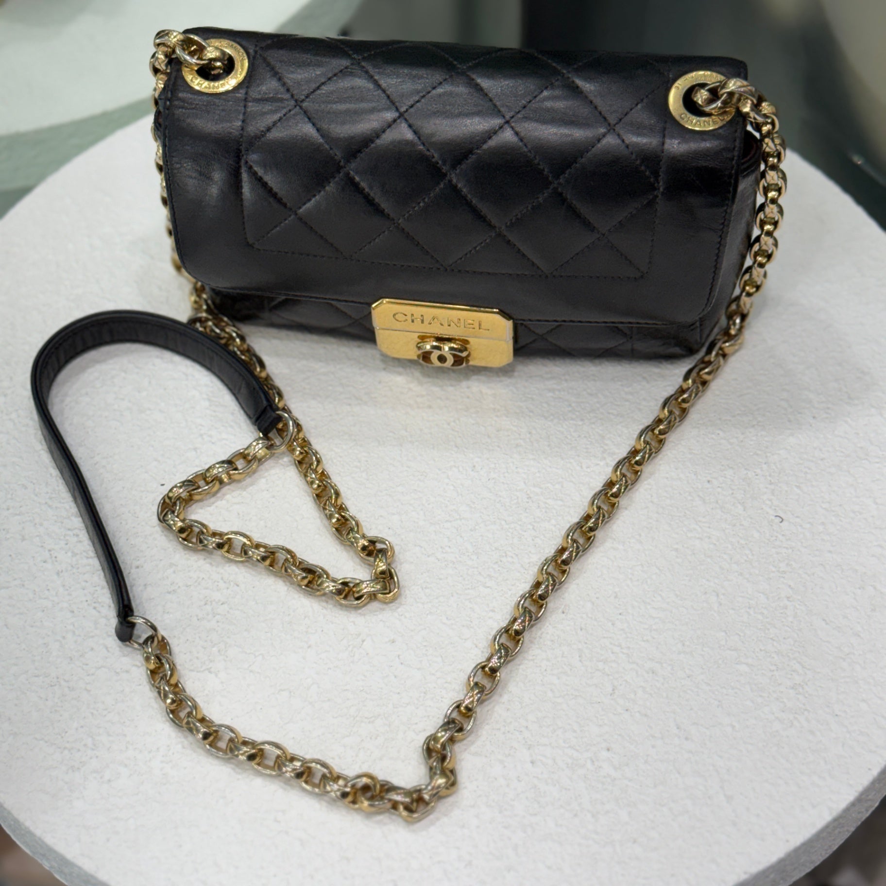 CHANEL Vintage Mini Flap Black