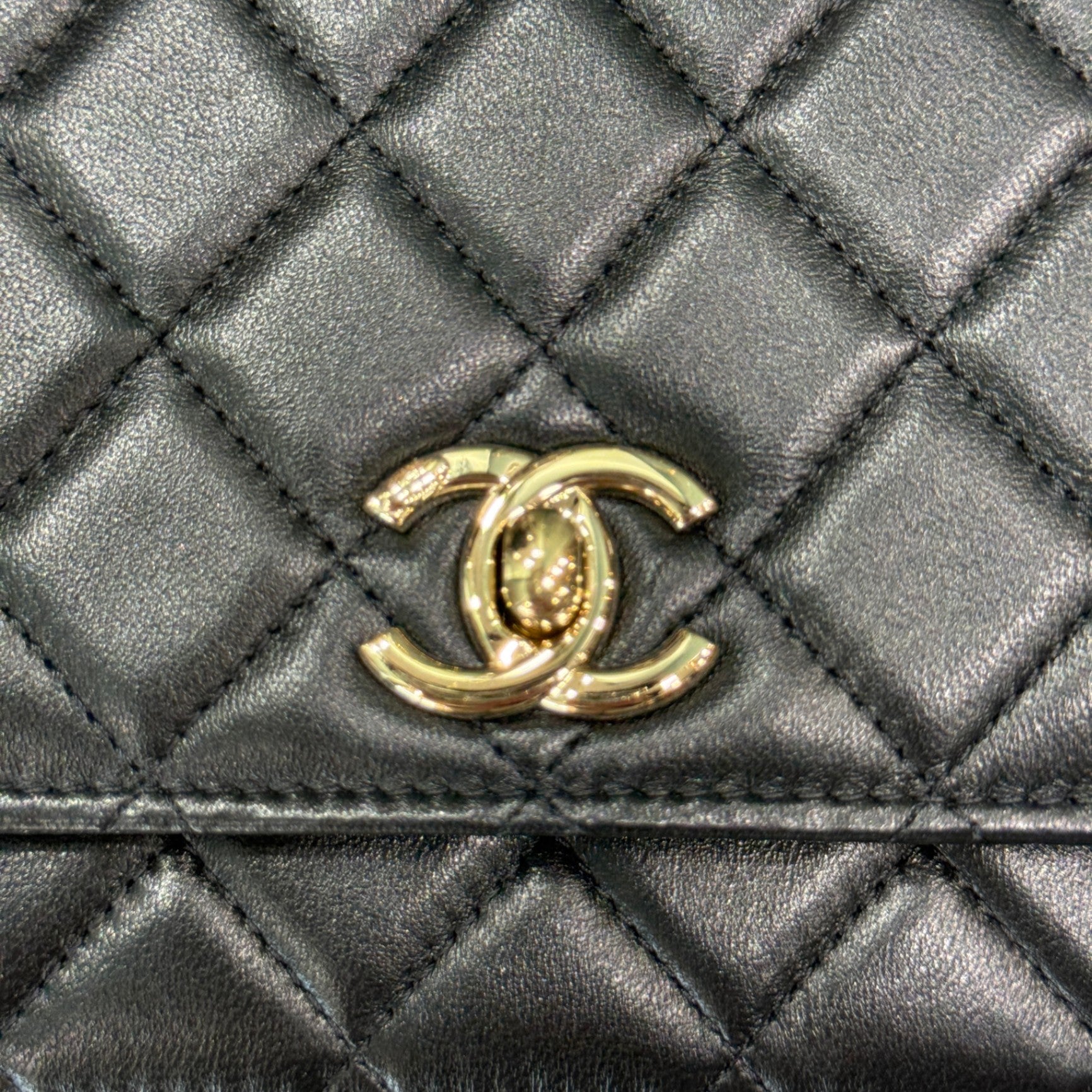 CHANEL Classic WOC