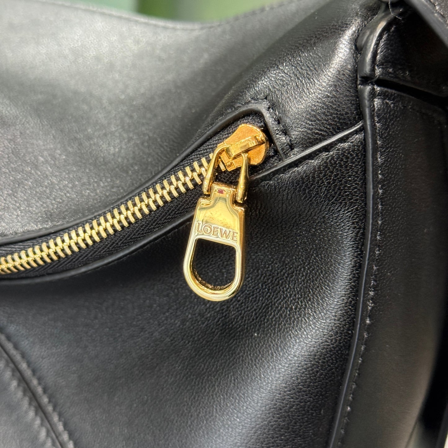LOEWE Small Puzzle Bag - Black
