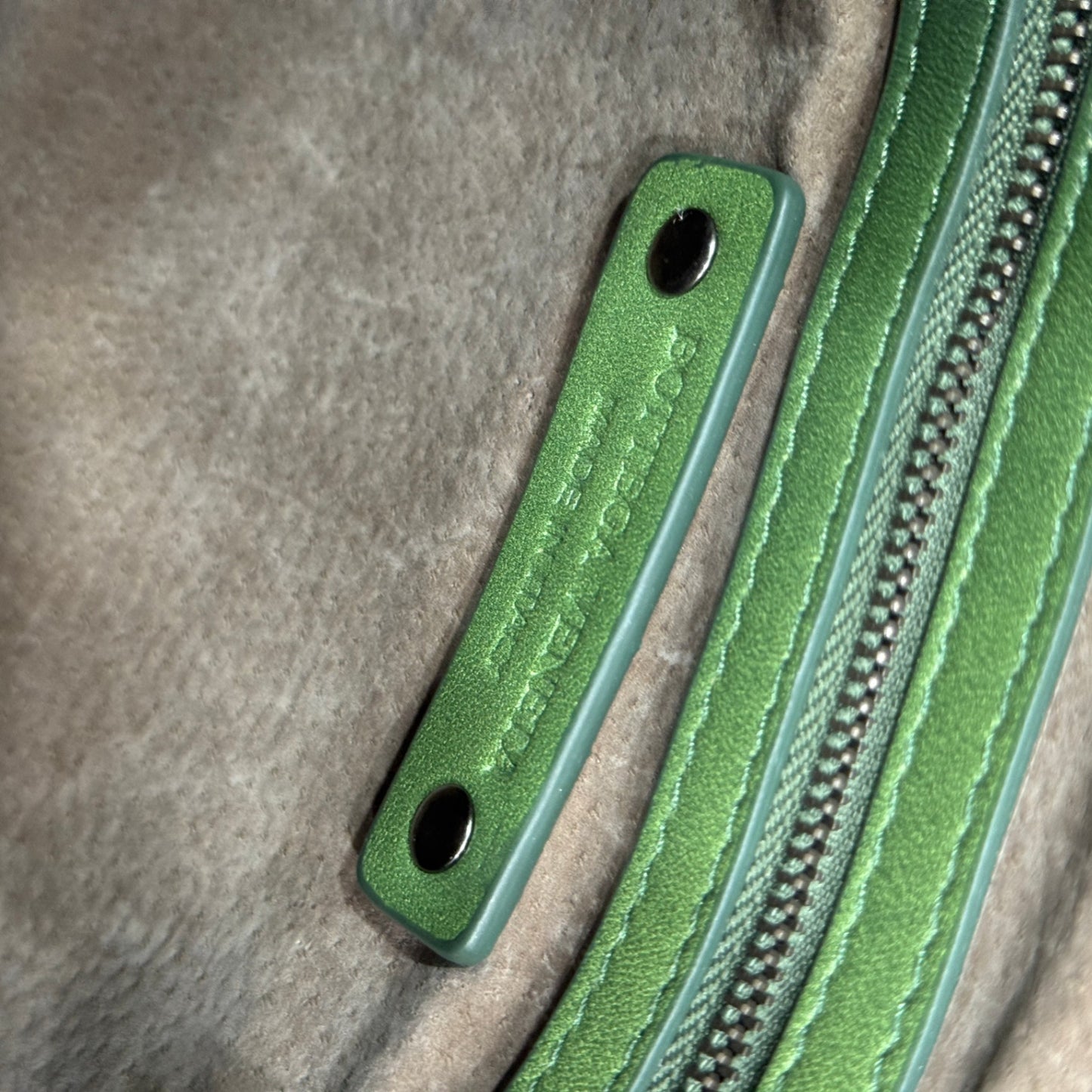 BOTTEGA VENETA Green Intrecciato Crossbody Bag