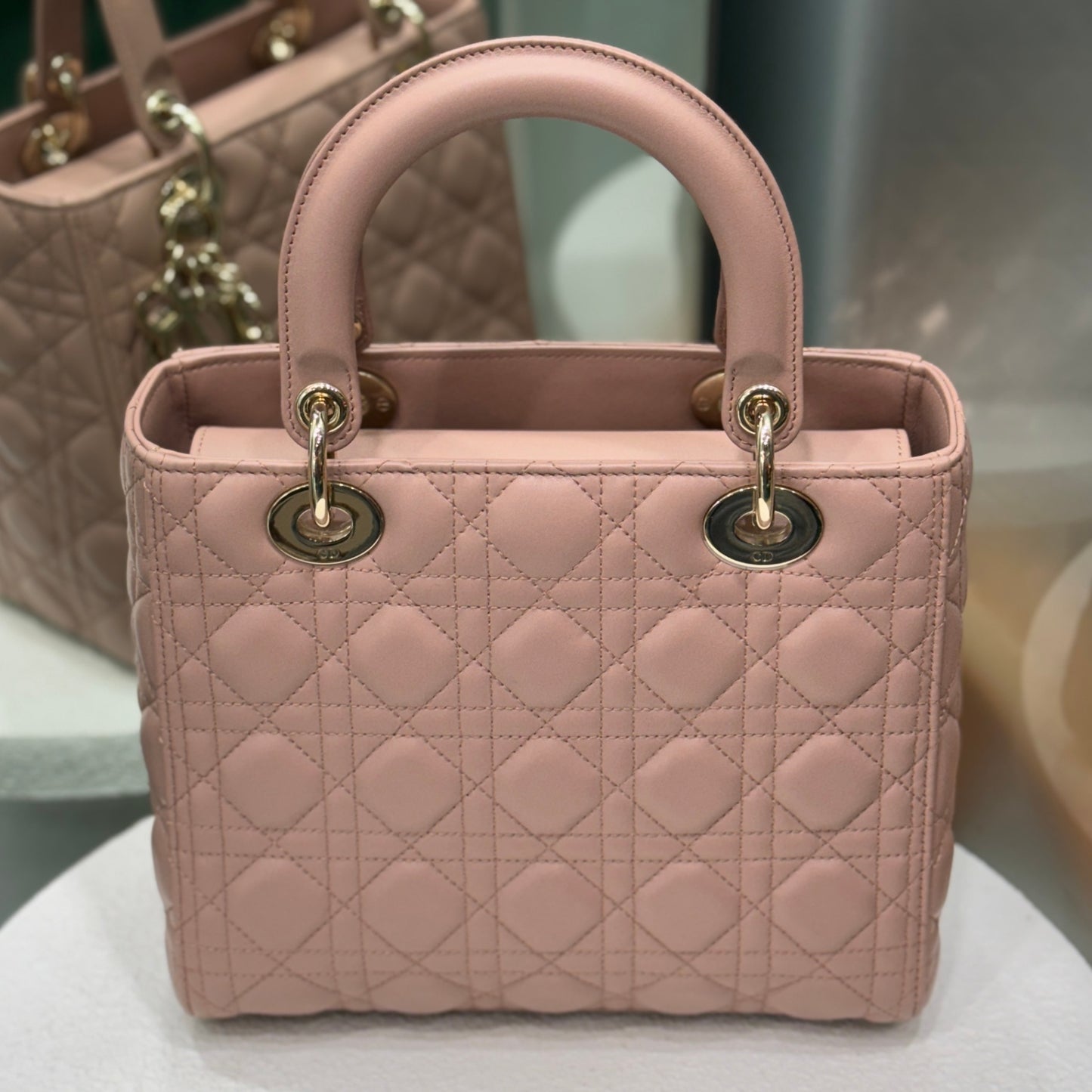 DIOR Lady Dior Bag Blush Cannage - Medium
