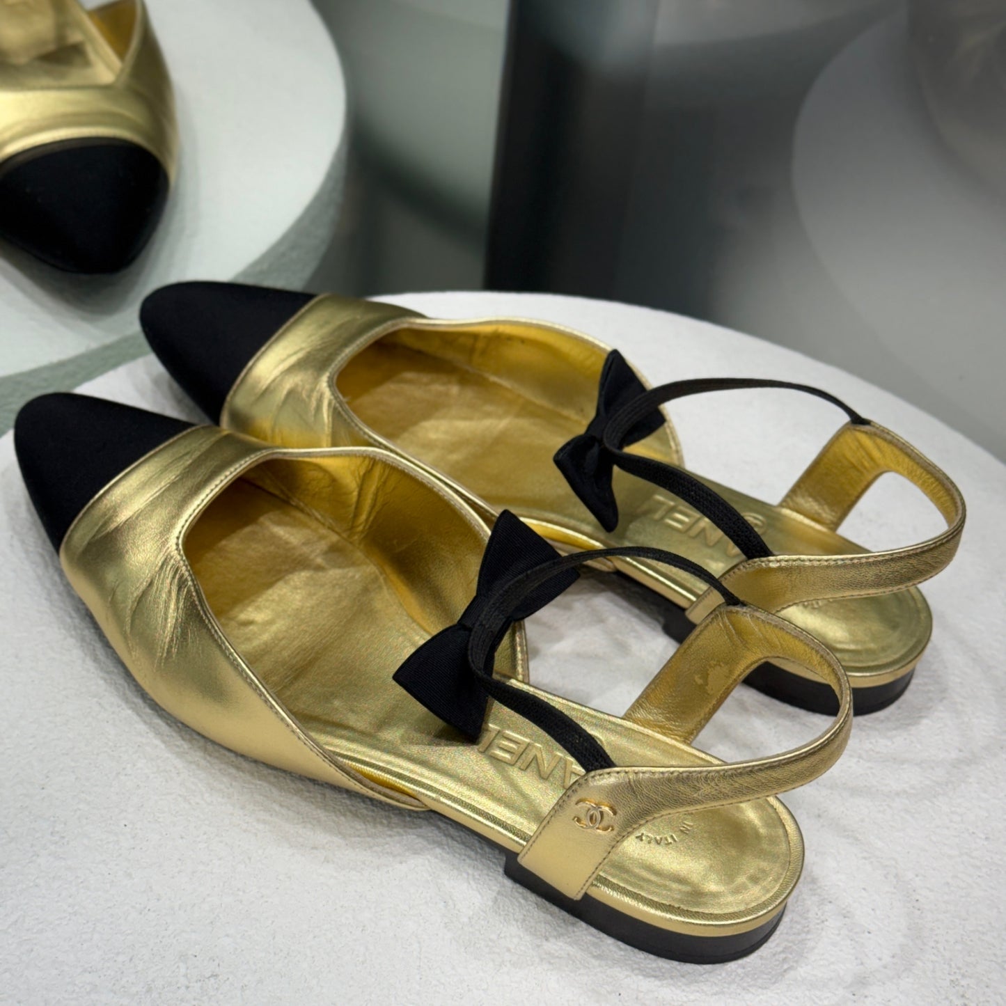 CHANEL Gold & Black Flats Sz 40 C