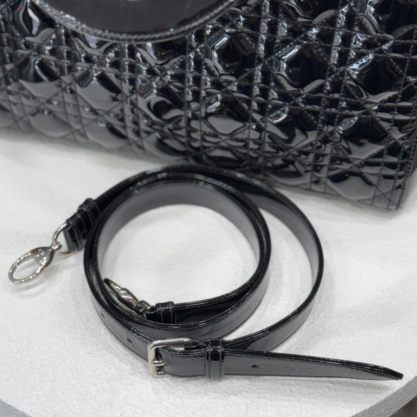 DIOR Lady Dior Patent Leather Cannage - Large