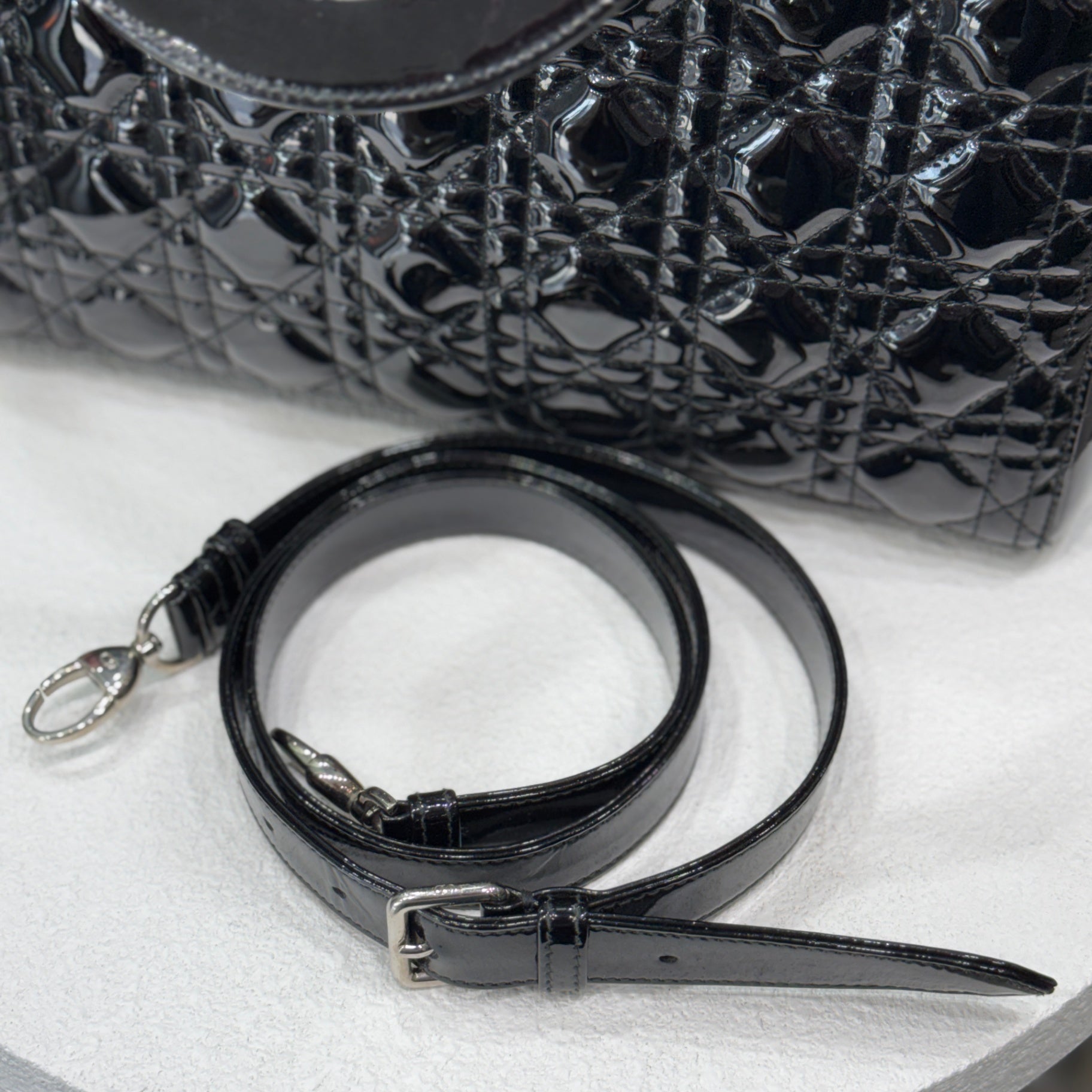 DIOR Lady Dior Patent Leather Cannage - Large