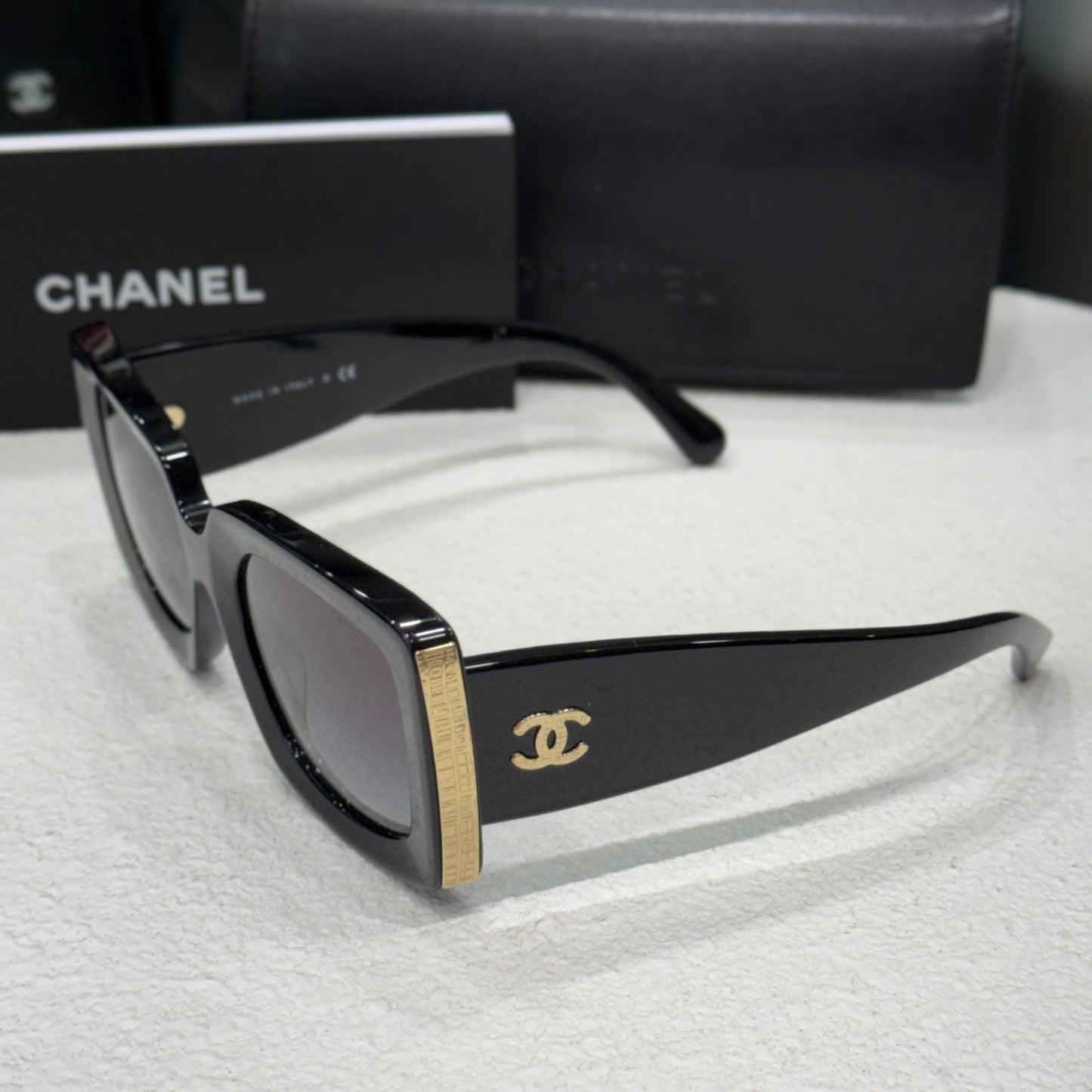 CHANEL CC Oversized Black Sunglasses (C & B)