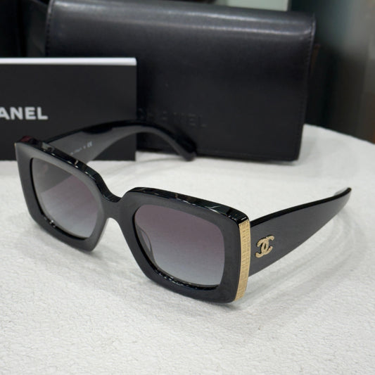 CHANEL CC Oversized Black Sunglasses (C & B)