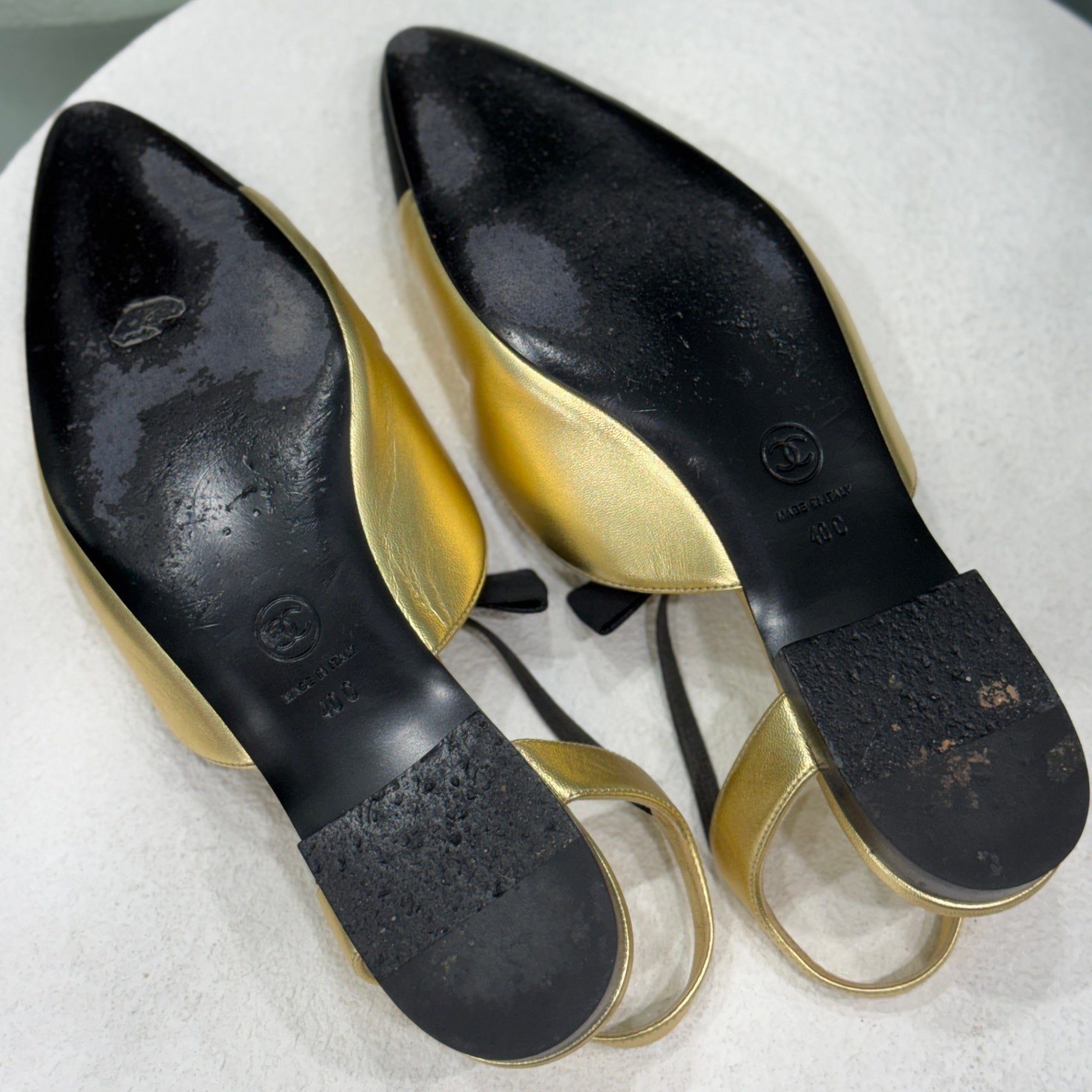 CHANEL Gold & Black Flats Sz 40 C