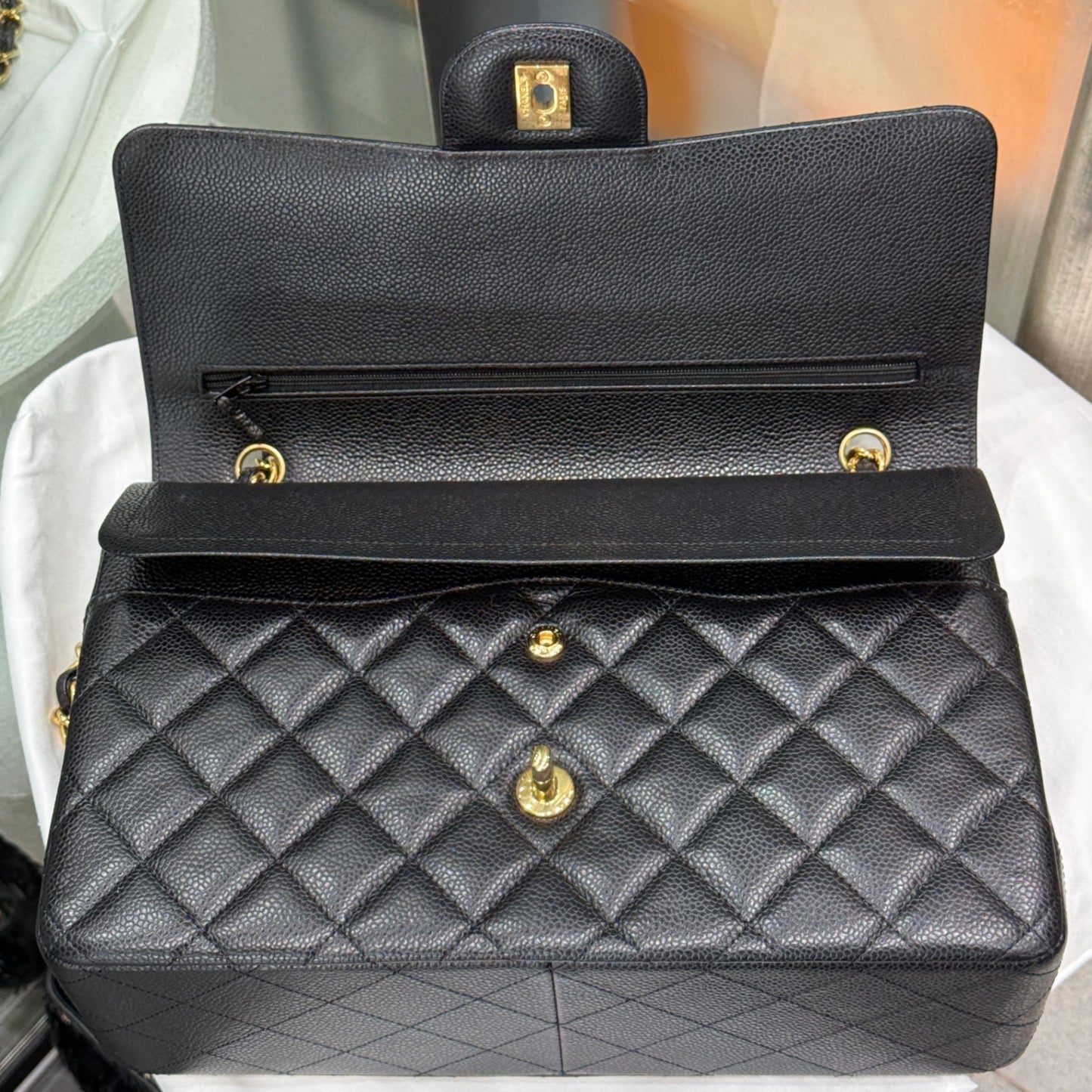 CHANEL Caviar Leather Jumbo Double Flap