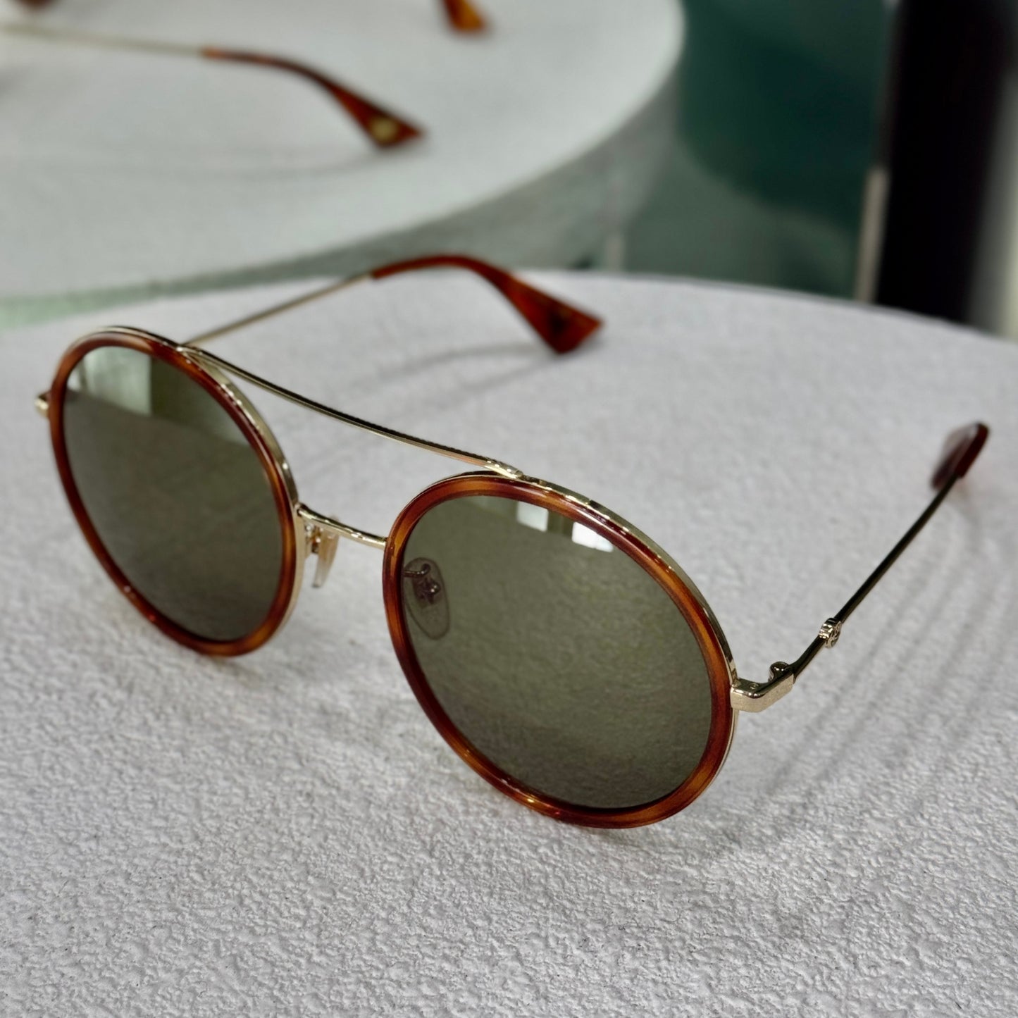 GUCCI Round Sunglasses