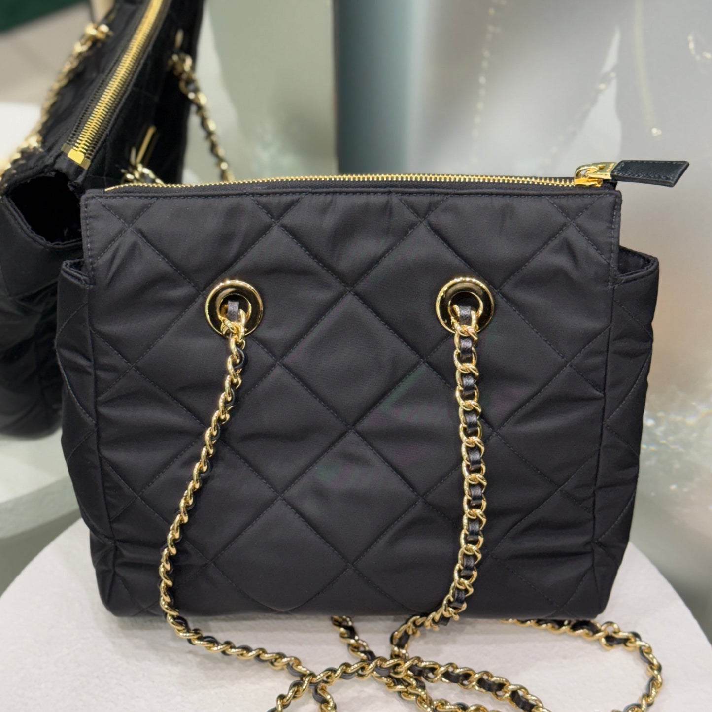 PRADA Re-Edition Nylon 1995 Tote - Black