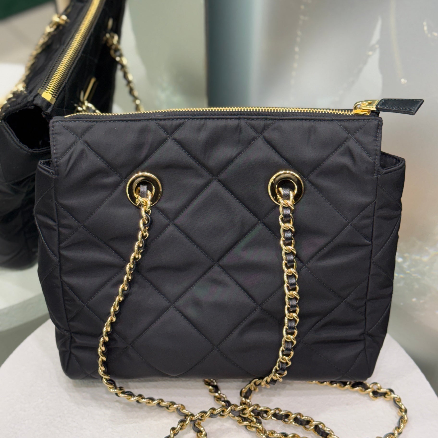 PRADA Re-Edition Nylon 1995 Tote - Black