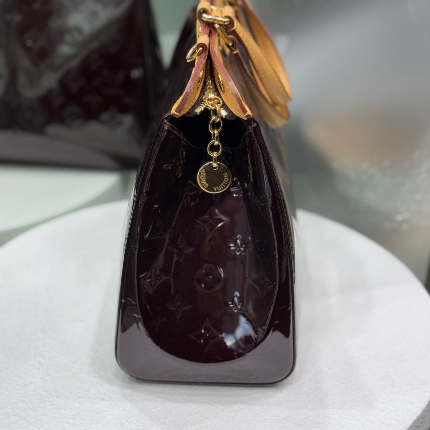 LOUIS VUITTON Brea Bag Burgundy