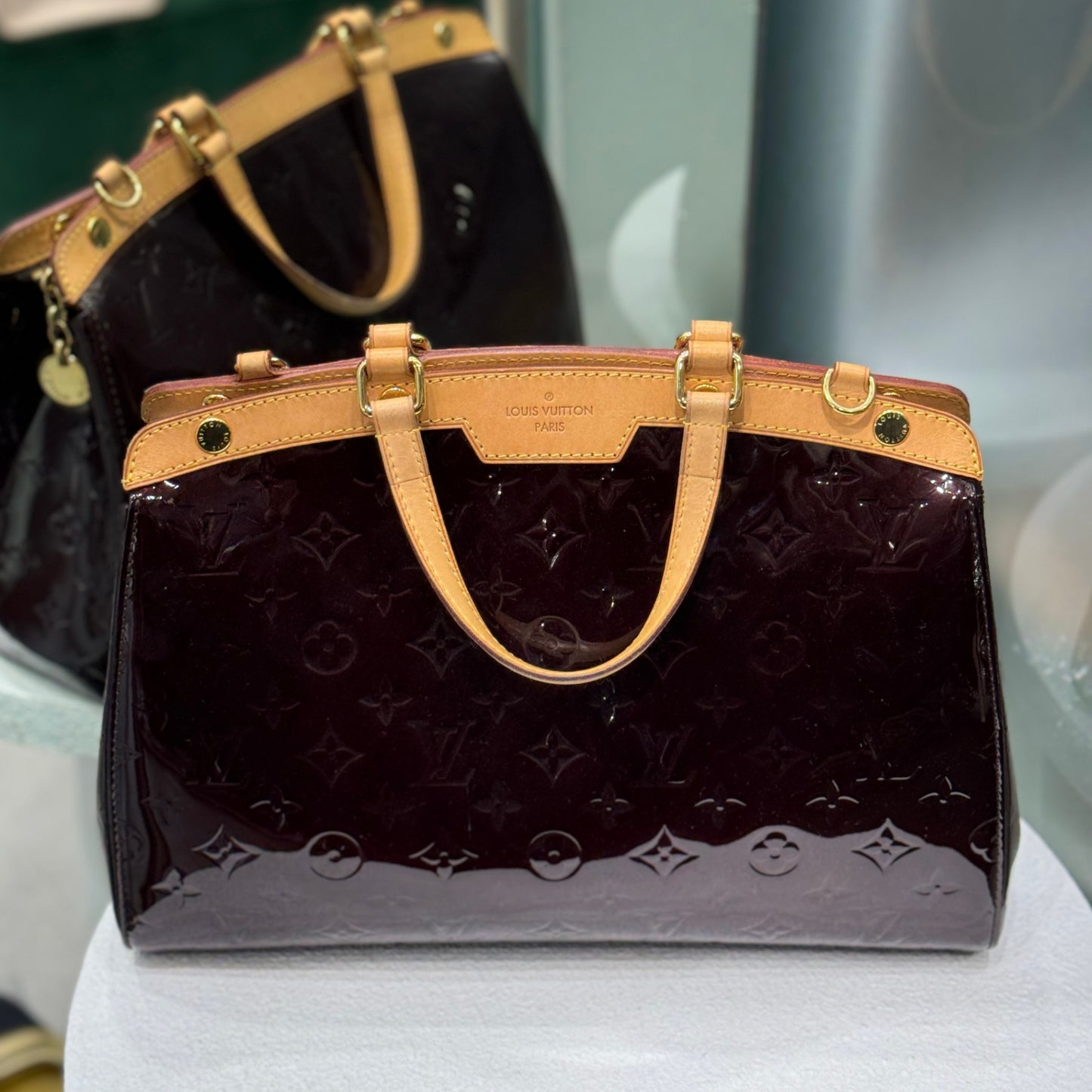 LOUIS VUITTON Brea Bag Burgundy
